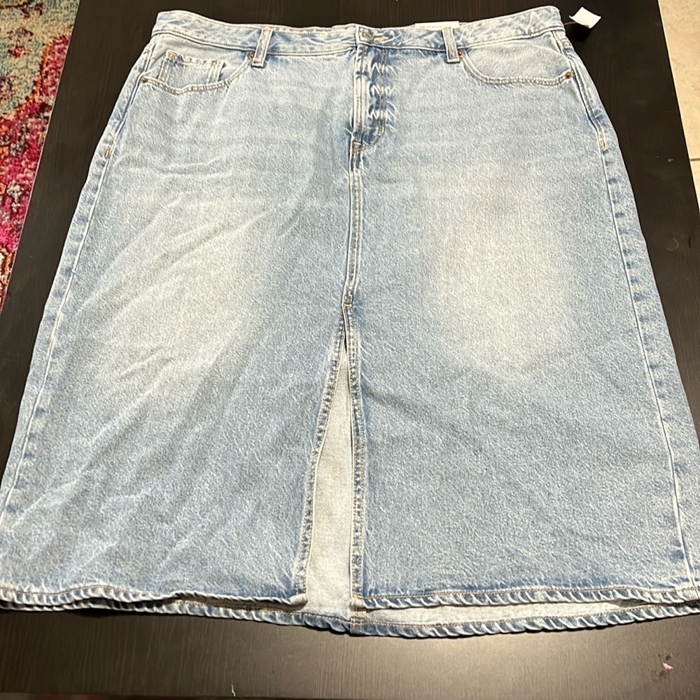 Old Navy high waist split front denim skirt